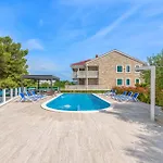 Apartament Lovely In Mrljane