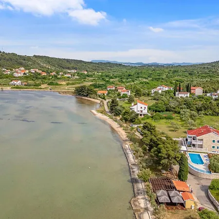 아파트 Awesome In *