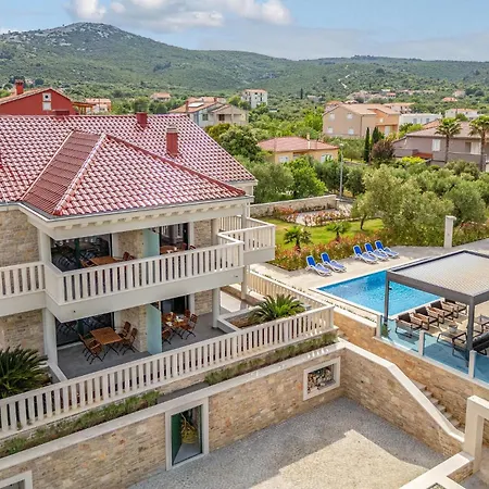 Awesome In 아파트